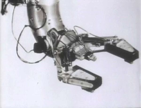 دست مکانیکی MH-1