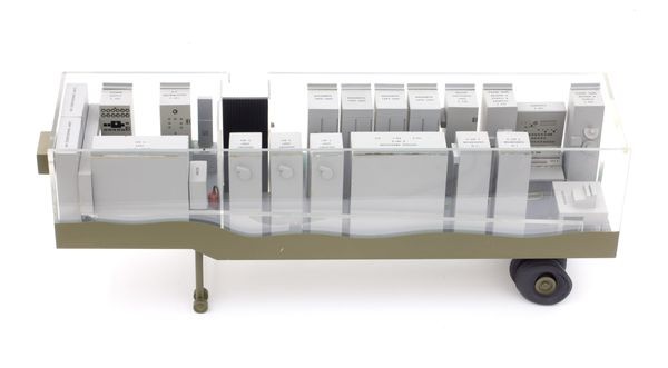 رایانۀ دیجیتال قابل‌حمل موبیدیک متعلق به ارتش آمریکا
