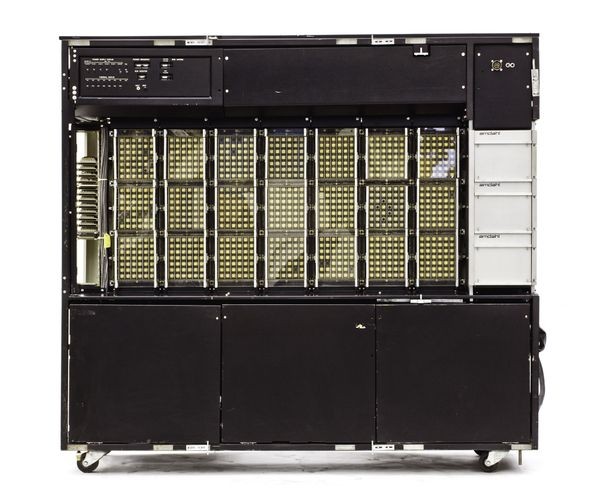 پردازندۀ مرکزیِ کامپیوتر Amdahl 470V5